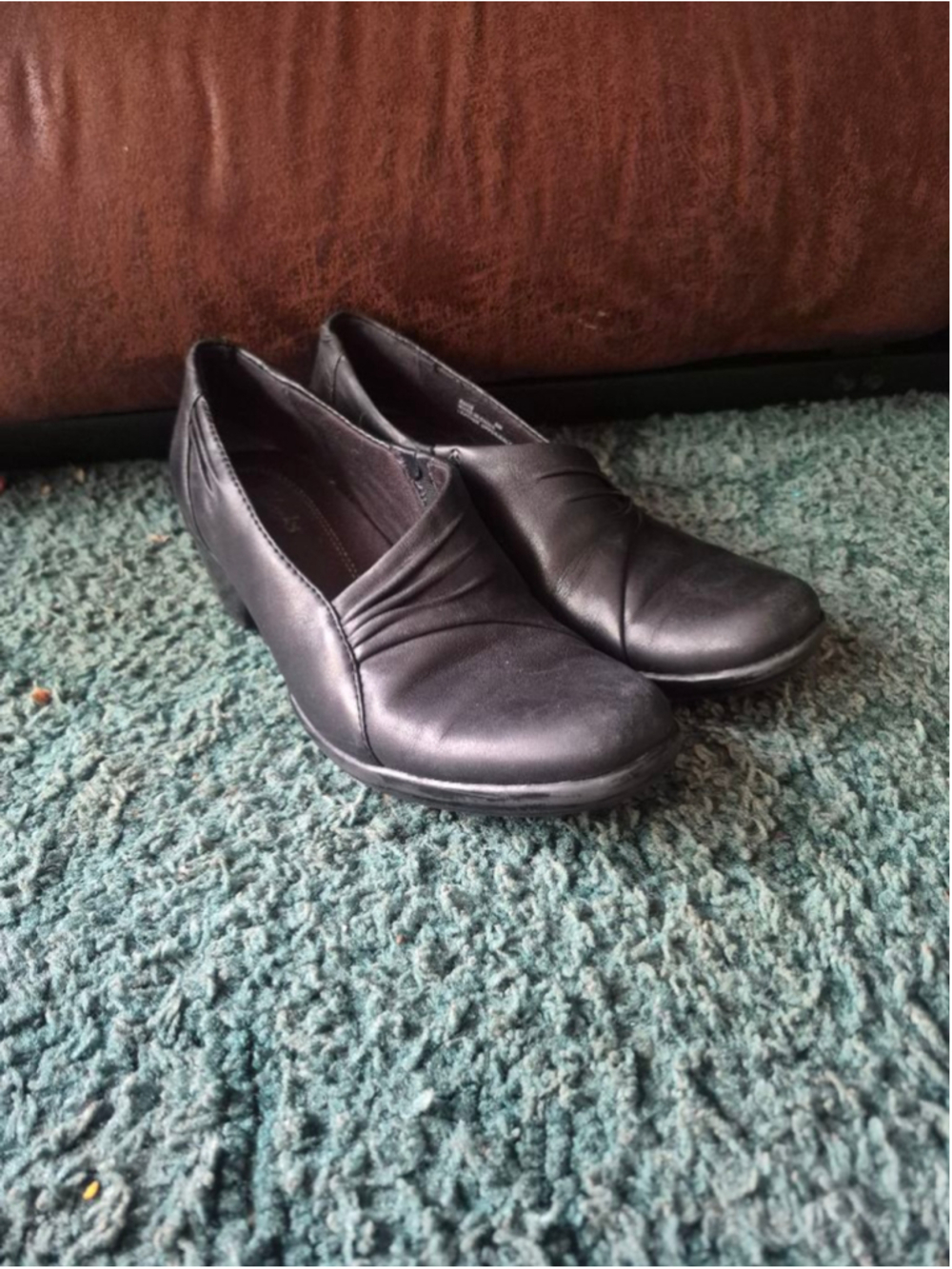 Clarks Women's Black Leather Shoes Ankle Booties Clogs 6M - Picture 7 of 16